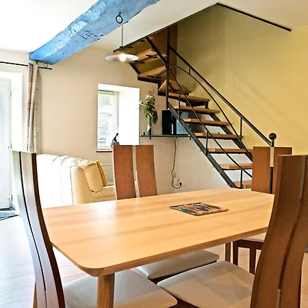 Hébergement de vacances Des Hautes Planches 4 Personnes *